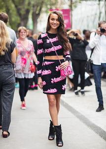 欧美春夏街拍图片,欧美春夏街头潮流风尚掠影